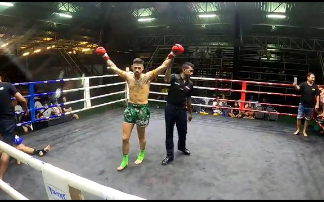 Alex Fernandez gana por KO en Tailandia
